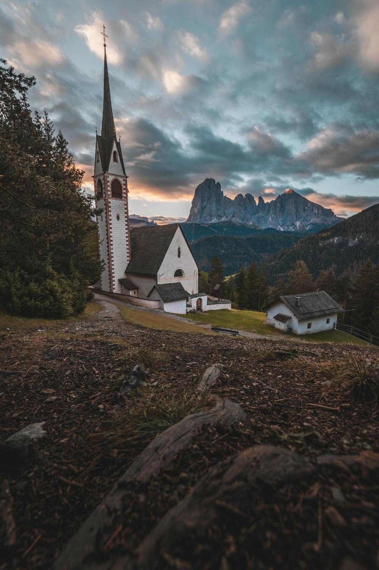 Dorfhotel Beludei Santa Cristina Val Gardena Dış mekan fotoğraf