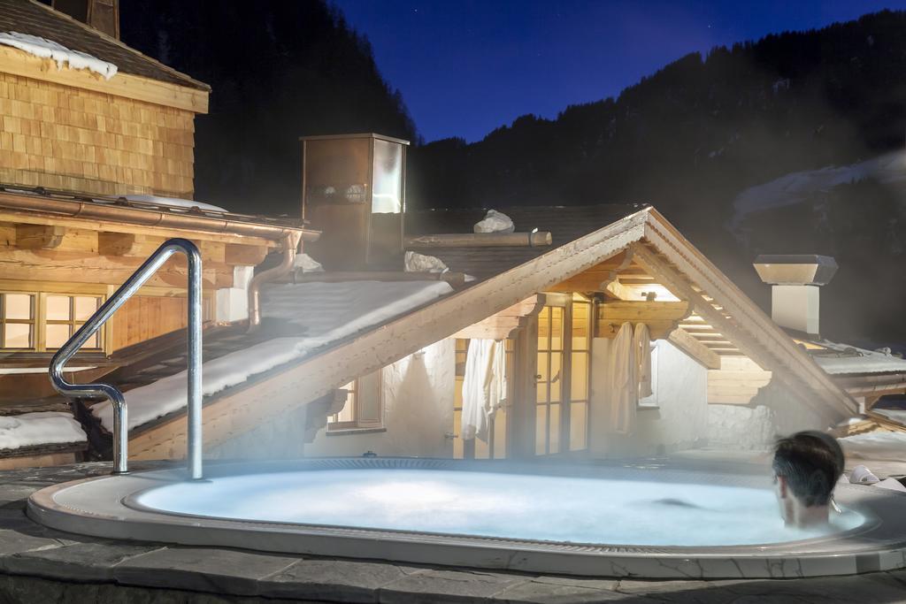 Dorfhotel Beludei Santa Cristina Val Gardena Dış mekan fotoğraf