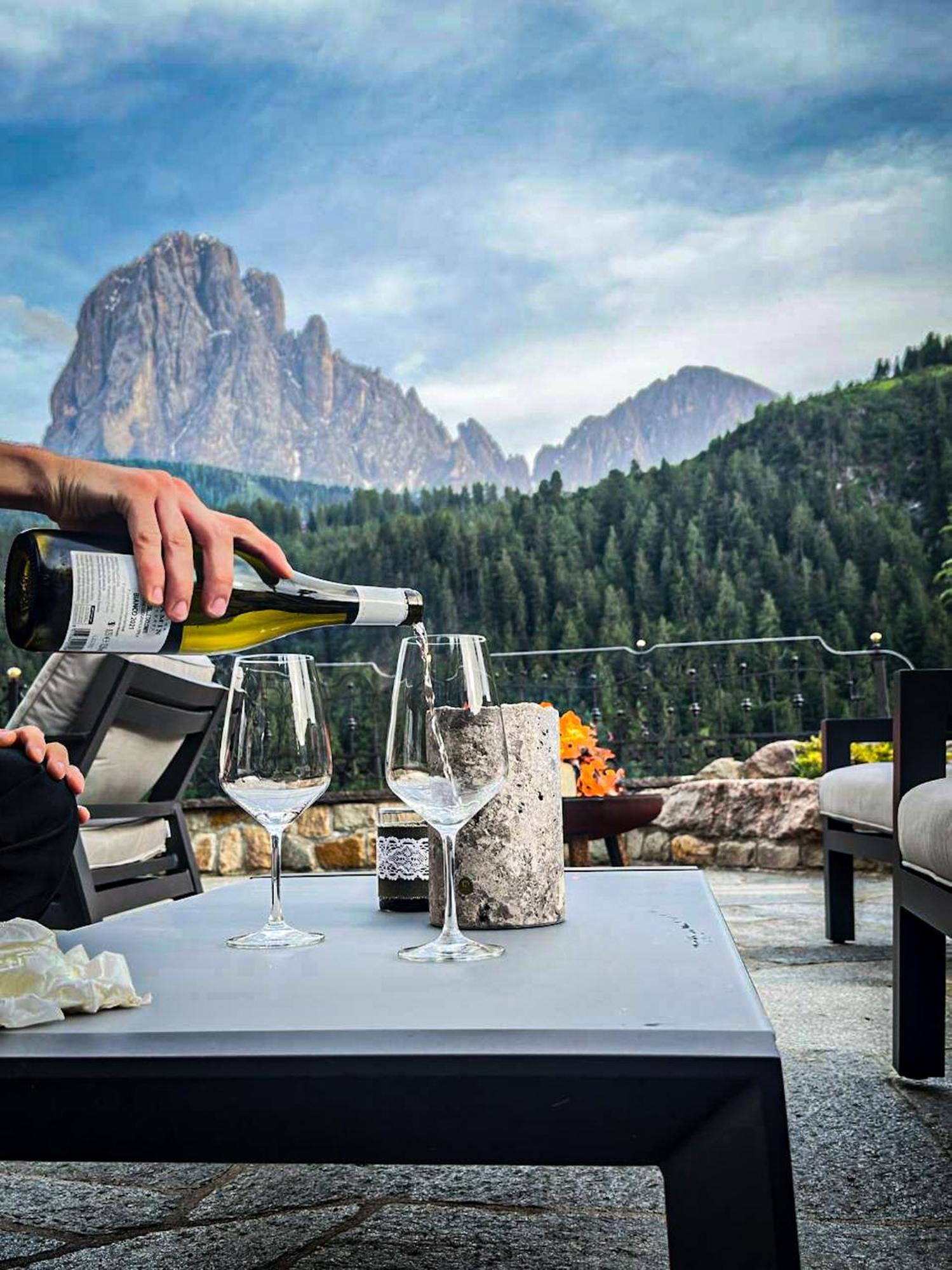 Dorfhotel Beludei Santa Cristina Val Gardena Dış mekan fotoğraf