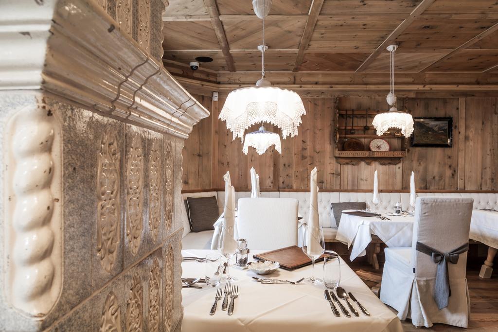 Dorfhotel Beludei Santa Cristina Val Gardena Dış mekan fotoğraf